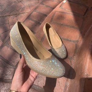 BEAND NEW GLITTER FLATS